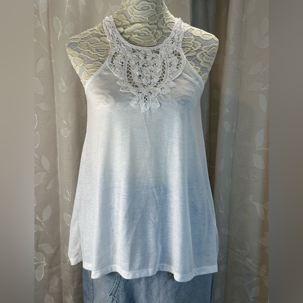 H&M White Lace Halter Tank Top Small Boho‎ Festival Summer Casual Flowy